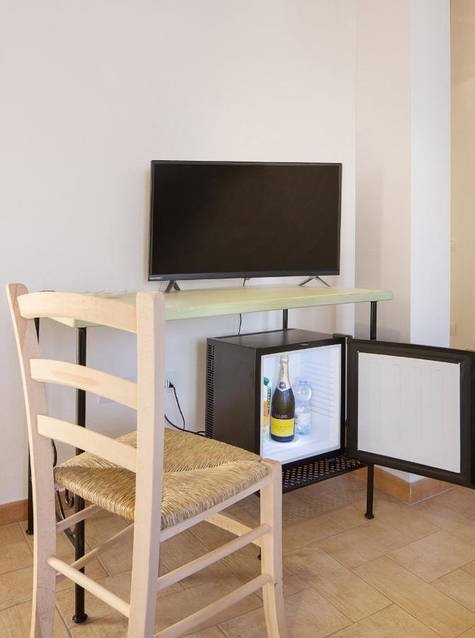 Edomat Bed & Breakfast Monserrato Exterior foto